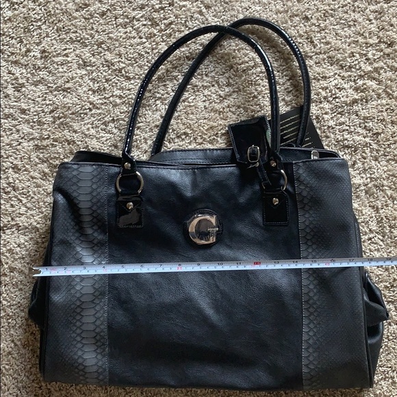 Guess travel/tote bag - Picture 5 of 8